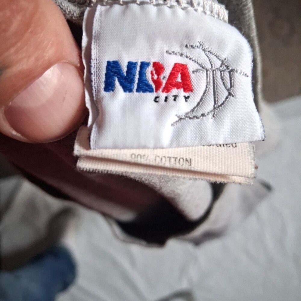 Vintage city M tank top Mens founded 1997 Gray Basketball Active wear Graphic - Picture 3 of 12